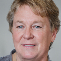 Elizabeth R. – Toronto
