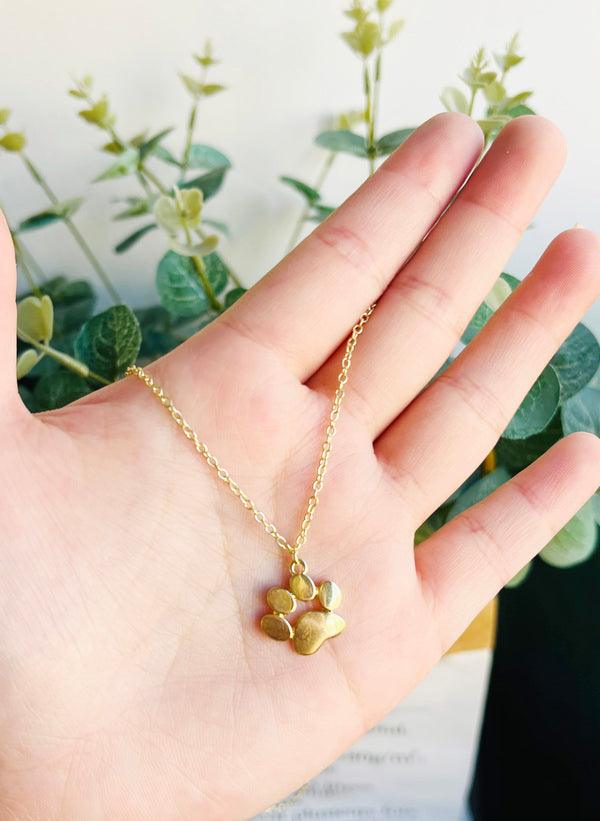 Golden Paw Print Necklace – Delicate & Meaningful