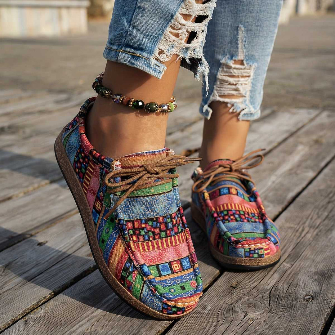 NOVAE Aussies | Fashionable long distance walkers