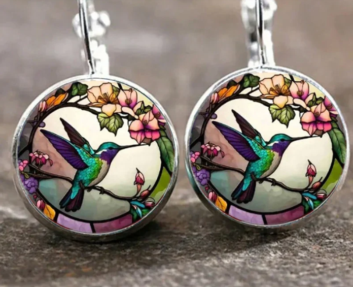 Hummingbird Glass Dome Pendant Necklace – Symbol of Joy & Freedom