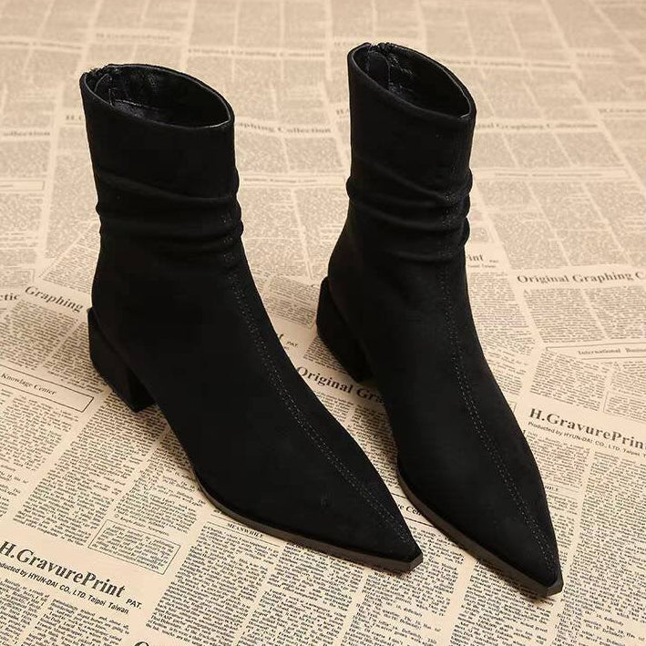 Elia Boots
