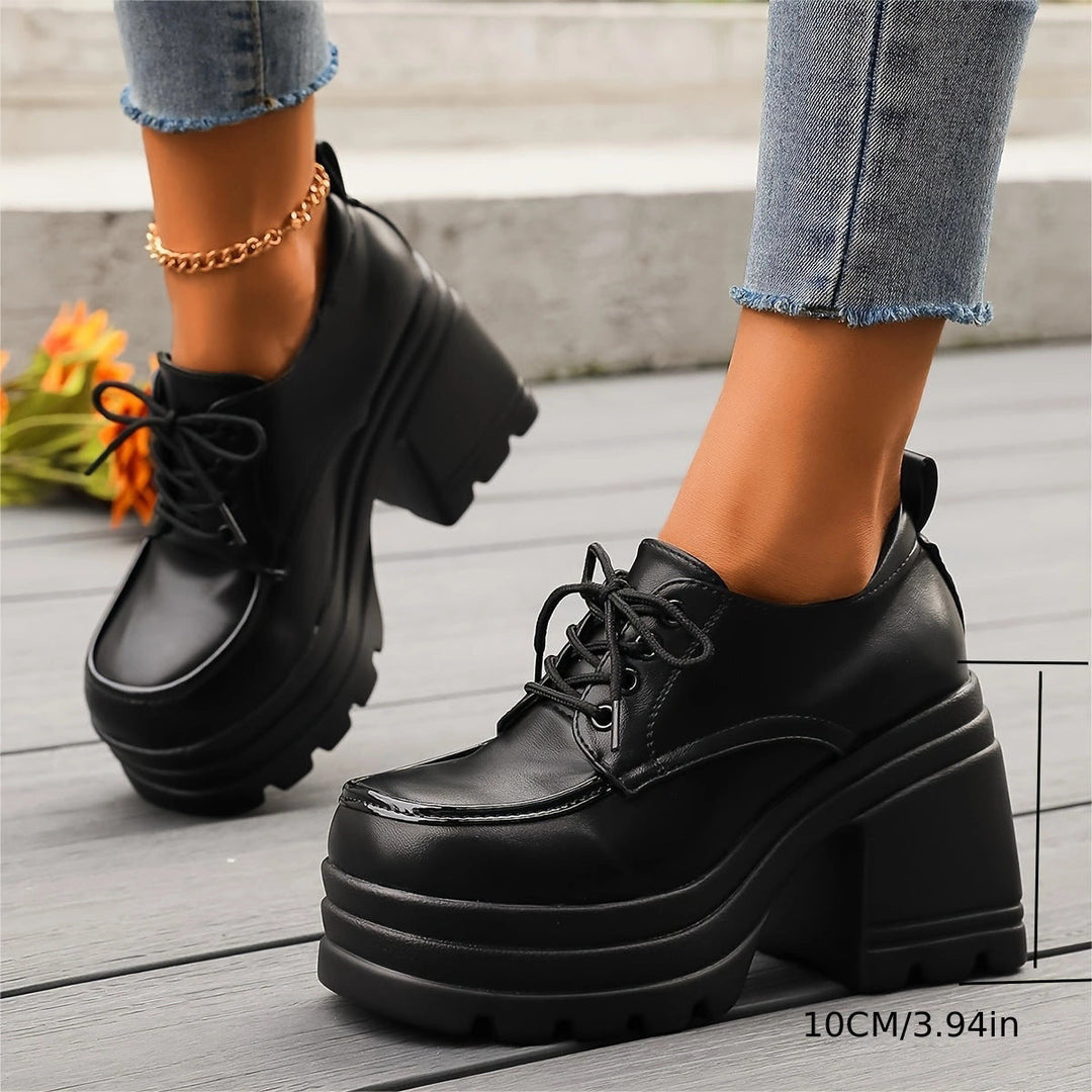 Erla Platform Shoes