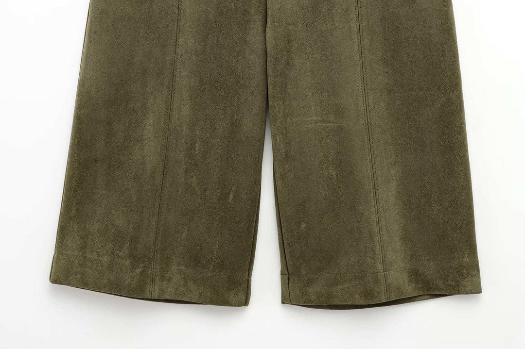 NOVAE | Suede-style shorts
