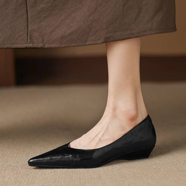 Emry Genuine Leather Pumps