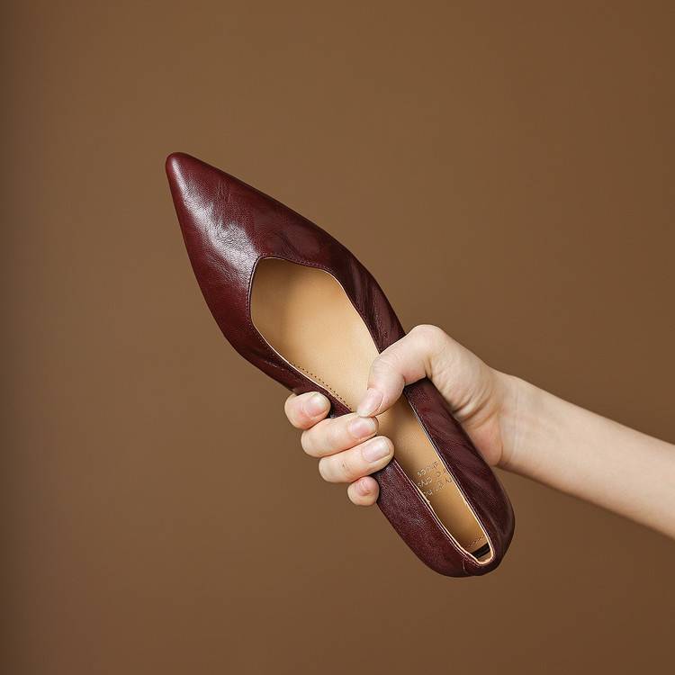 Emry Genuine Leather Pumps