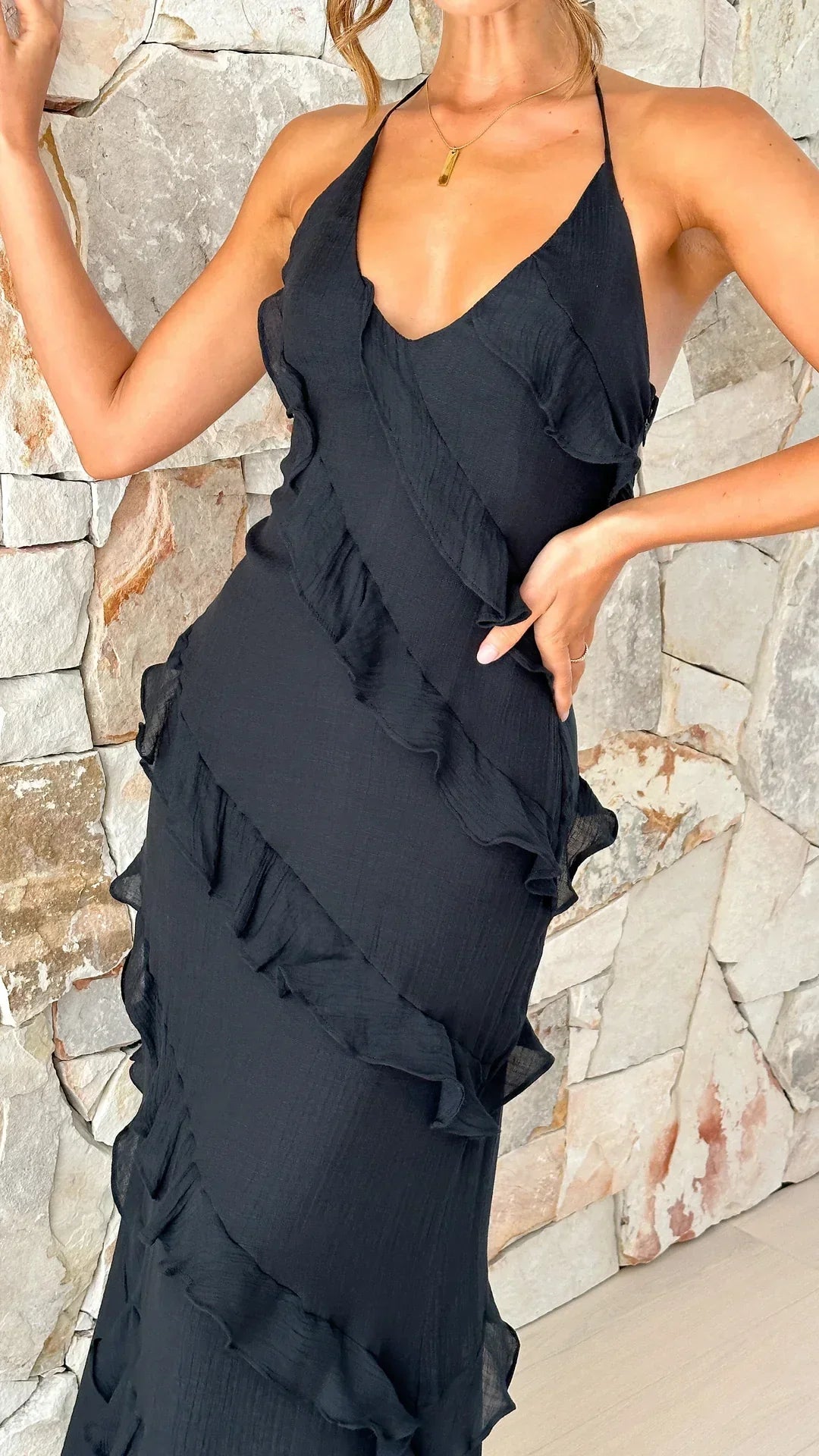 Laora | Elegant Maxi Dress