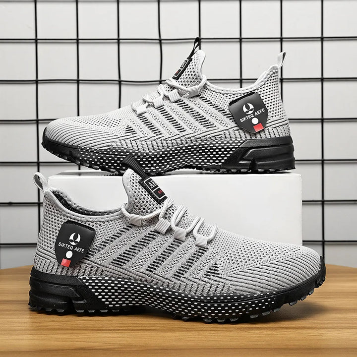 Ozy Sneakers