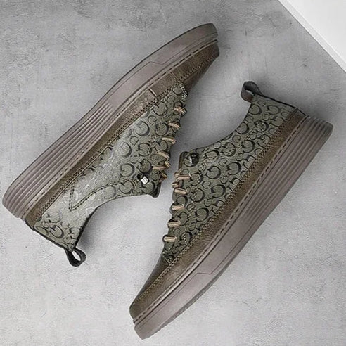 Garnel Sneakers
