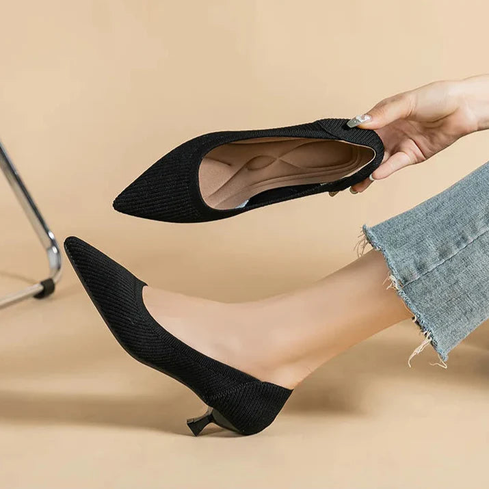 Liena Kitten Pumps
