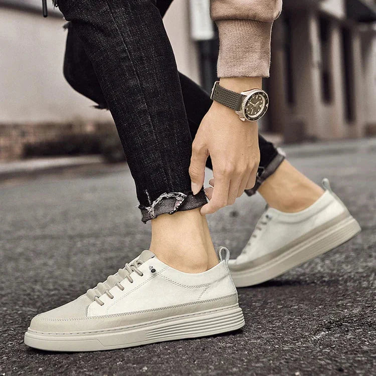 Garnel Sneakers