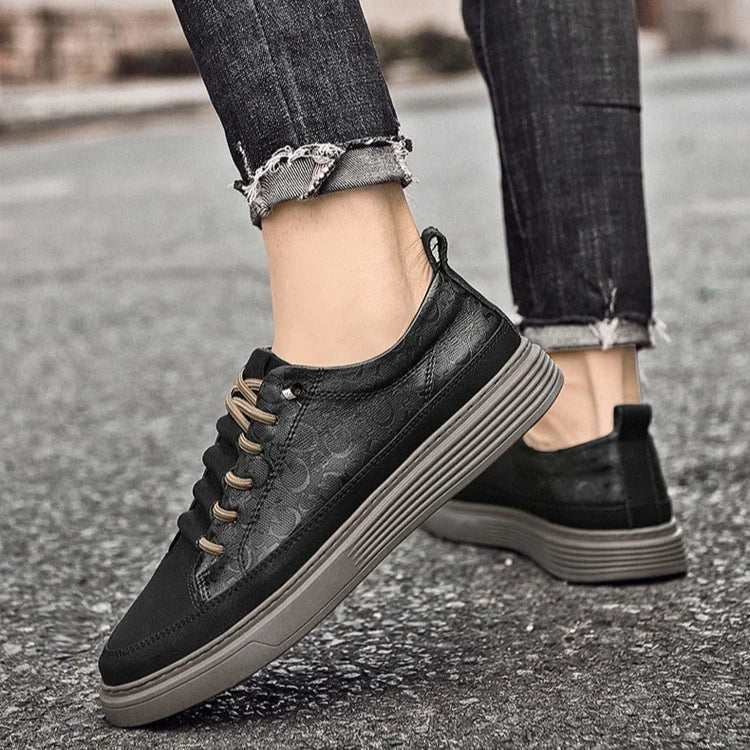Garnel Sneakers