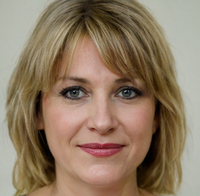 Chloe B. – Montreal