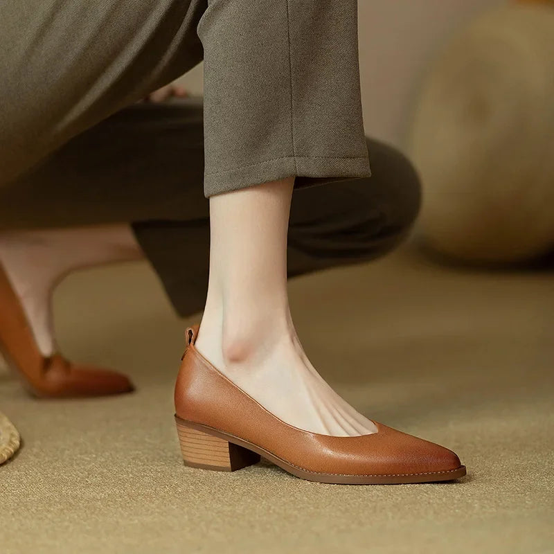 Lexy Pumps