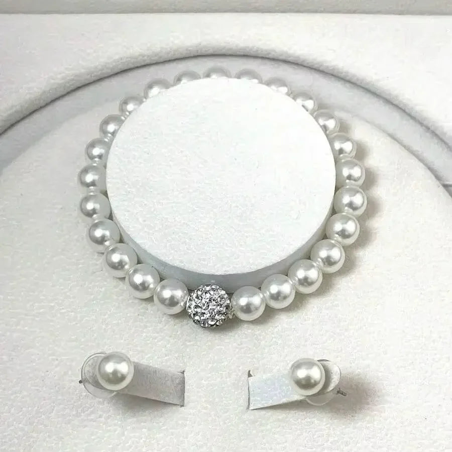 Luminous Pearl Dreams Jewellery Collection