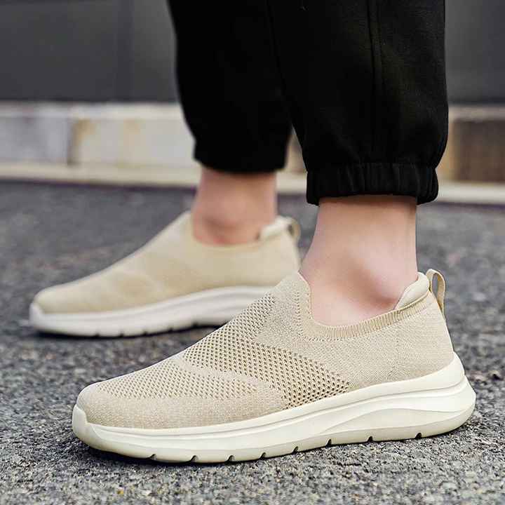 Juno Sneakers