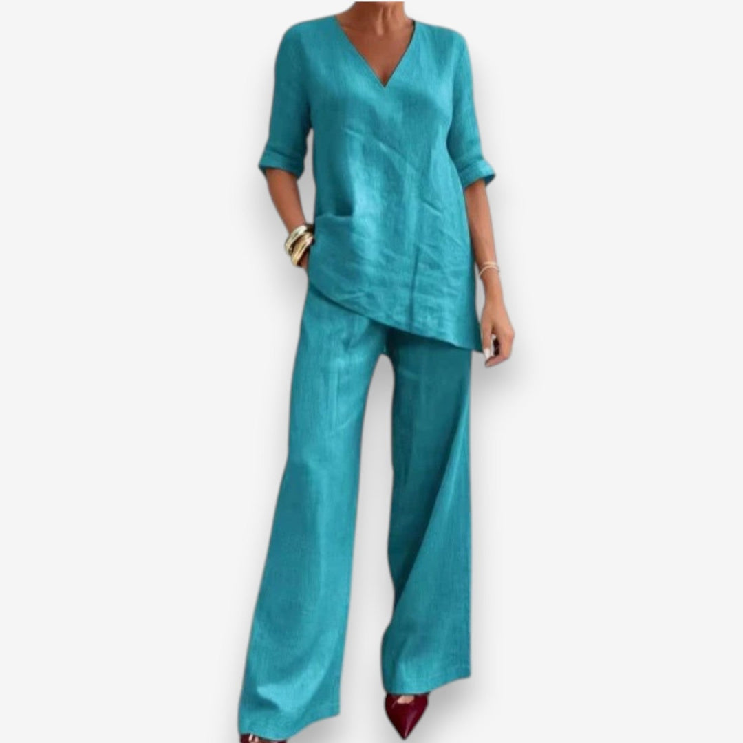 Alodia™ Elegant Flowing Blouse
