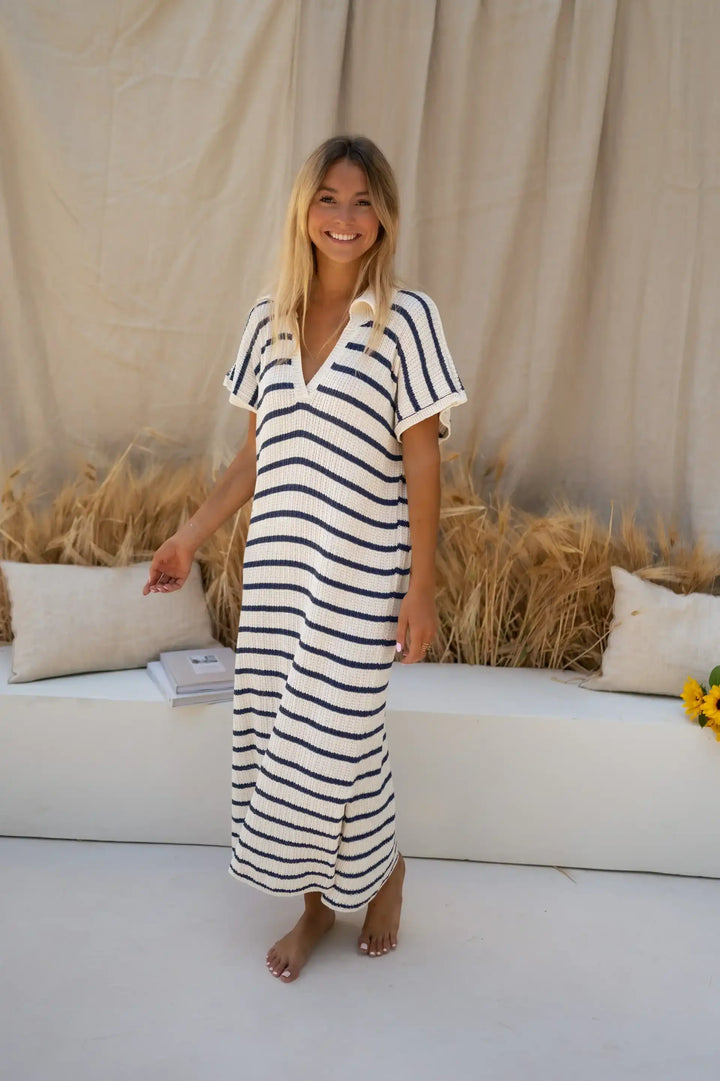 SOPHIA™ | THE STRIPED KNITTED DRESS