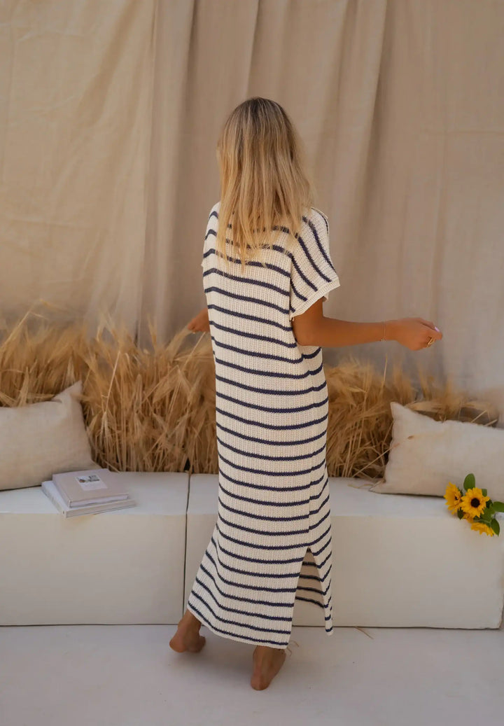 SOPHIA™ | THE STRIPED KNITTED DRESS