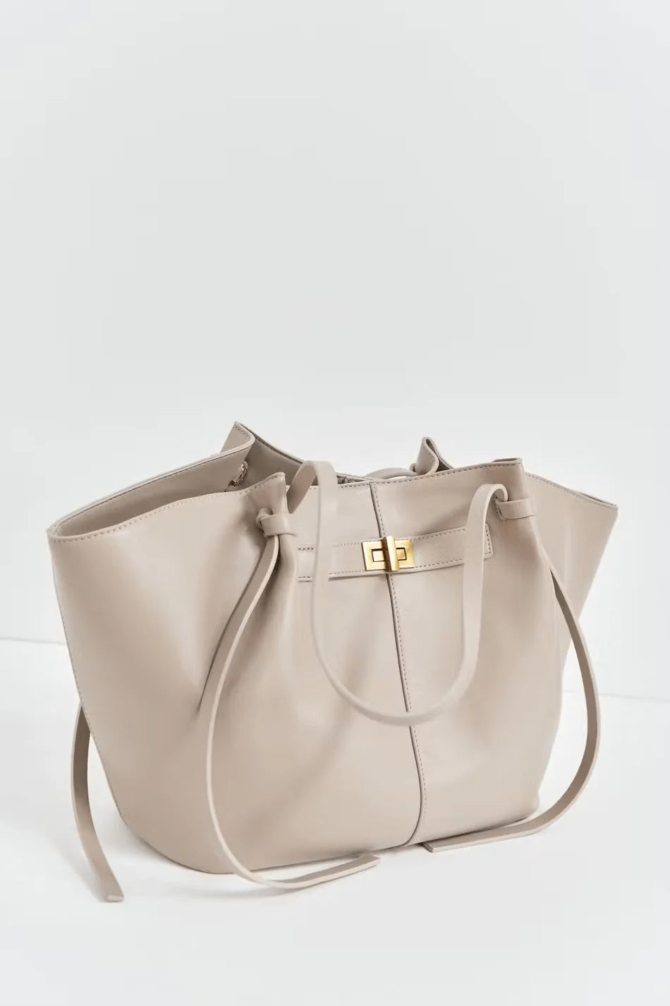Valencia | Luxe Shopper
